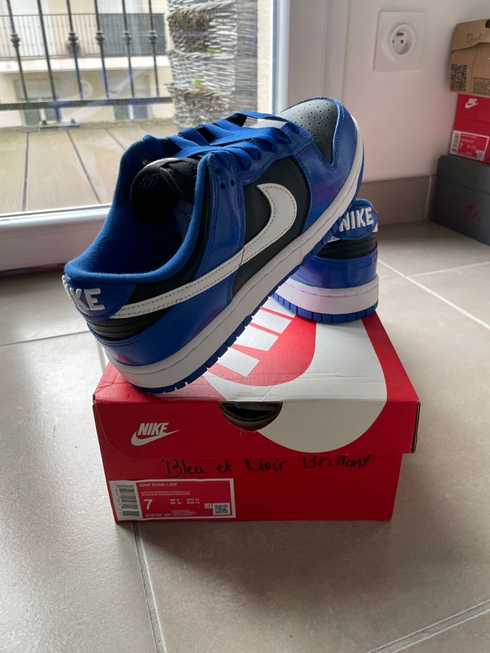 Nike Dunk Low Essential Bleu et Noir - Totalement Neuve - photo numéro 2