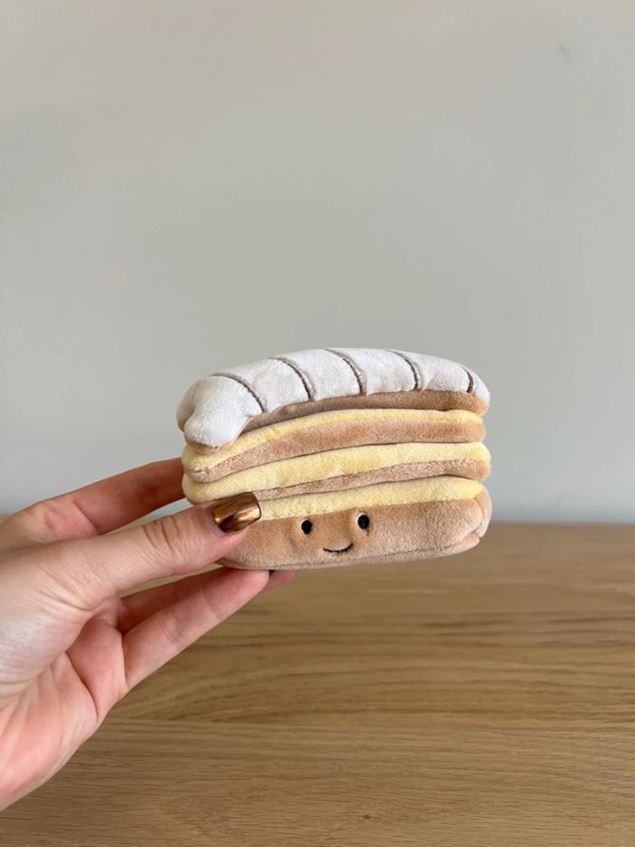 Peluche pâtisserie Jellycat millefeuille - photo numéro 2