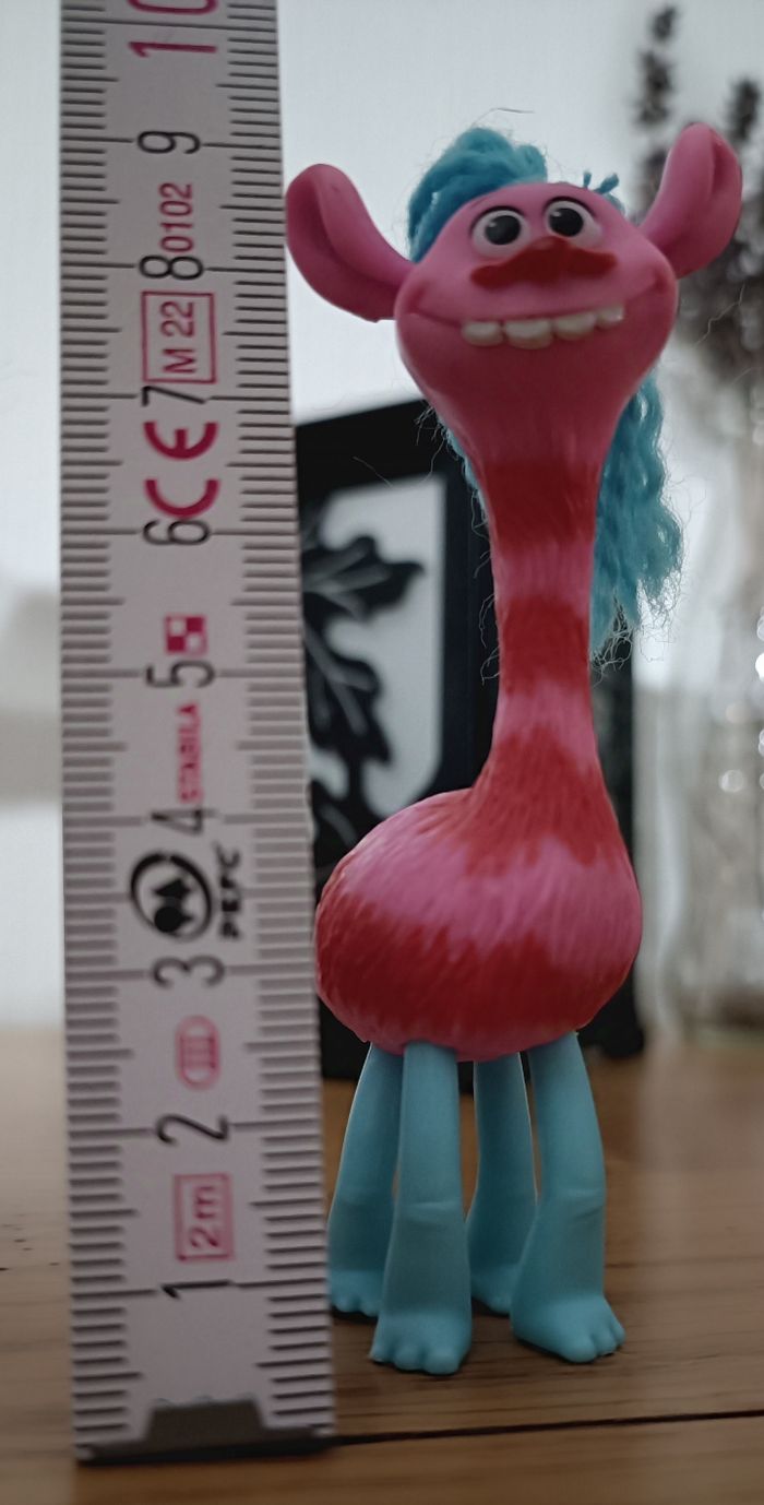 Lot de figurines trolls Poppy et ses amis + cadeaux - photo numéro 8