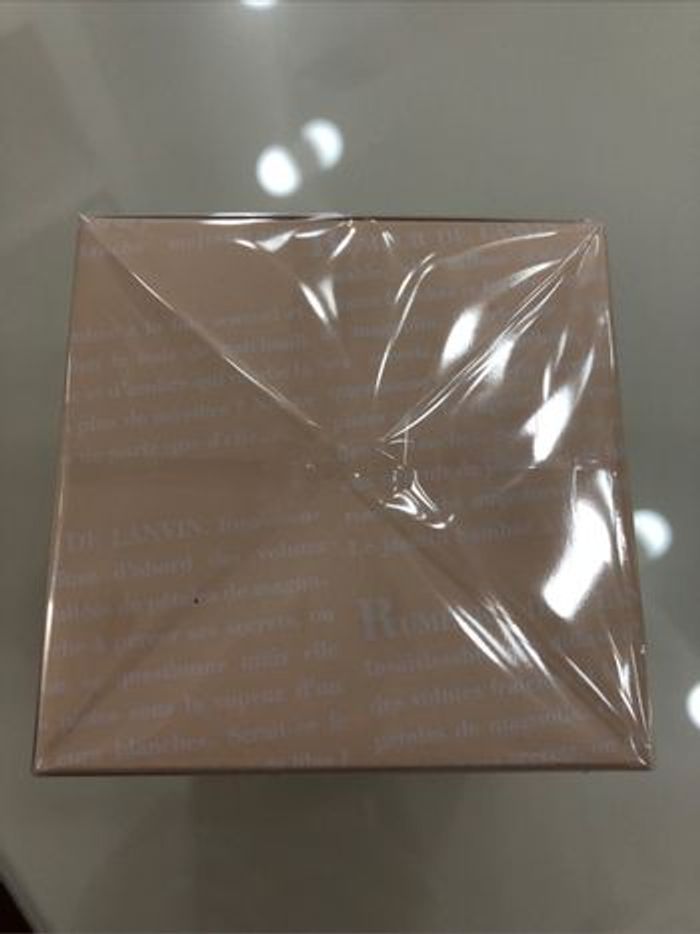 Eau de parfum rumeur - photo numéro 2