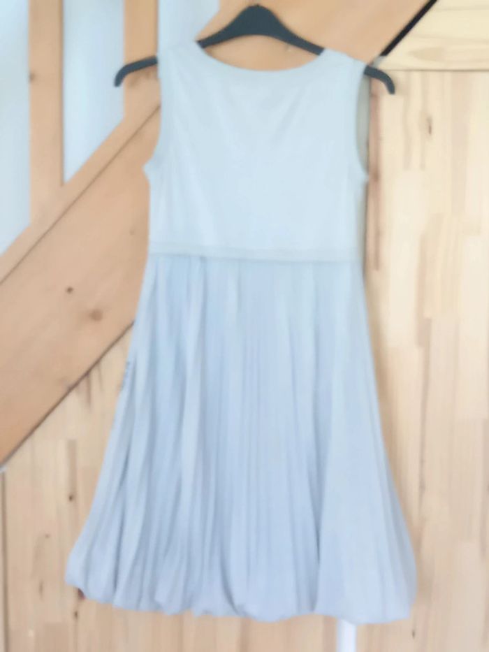 Robe genou - photo numéro 5