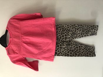 Ensemble fille, In Extenso