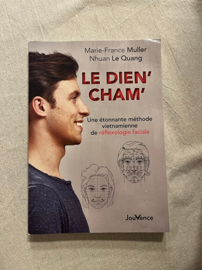 Livre sur le Dien’ Cham’ - photo numéro 2