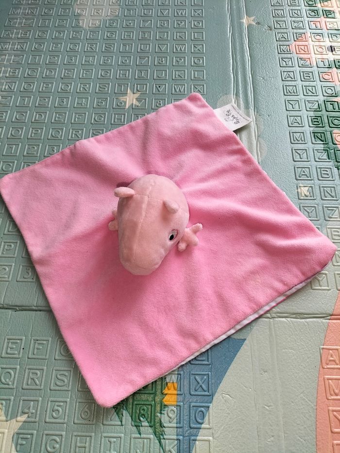 Doudou Peppa pig - photo numéro 2