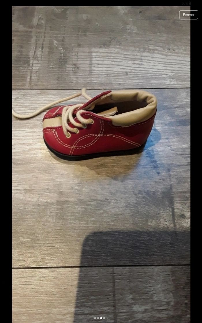 Chaussures rouge à lacet bébé - photo numéro 3