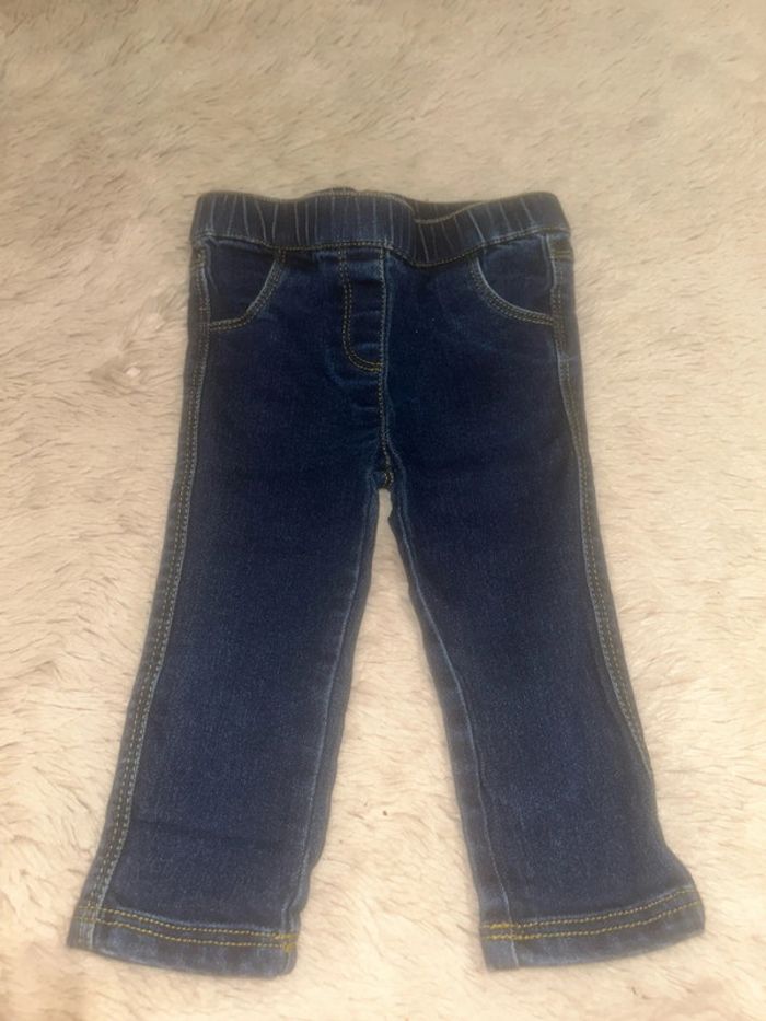 lot de 2 jeans fille 12 mois - photo numéro 2