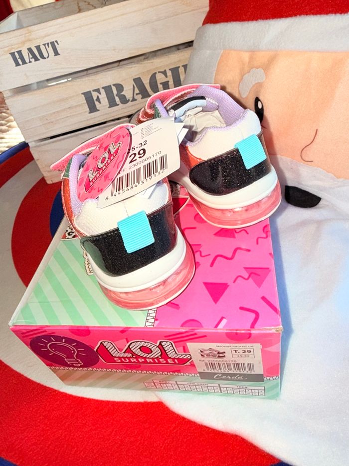 Basket lumineuse lol surprise - photo numéro 2