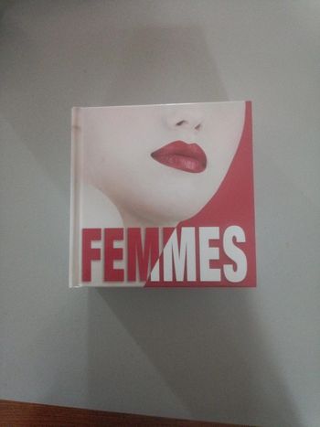 Cube book Femmes