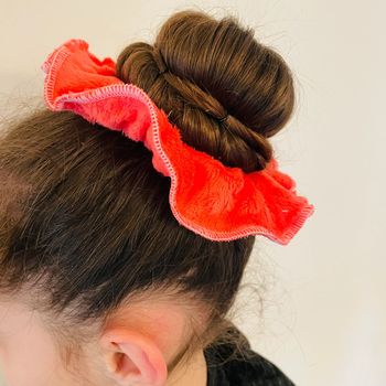 chouchou scrunchie fuchsia