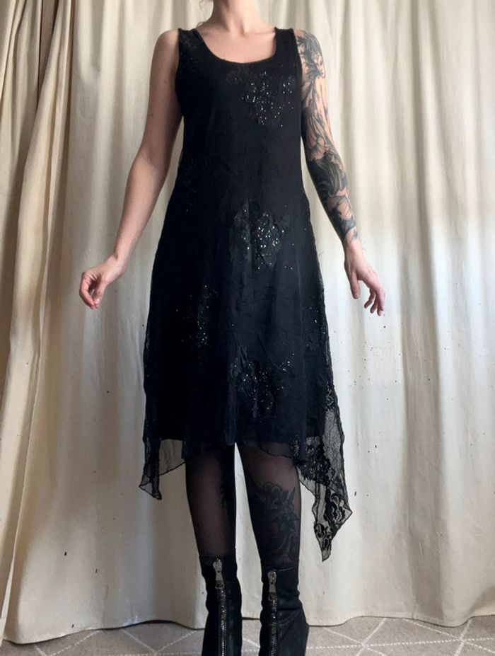 Robe vintage dentelle asymétrique Mall Goth vintage made in France 🇫🇷 90s - Taille L/XL - photo numéro 6