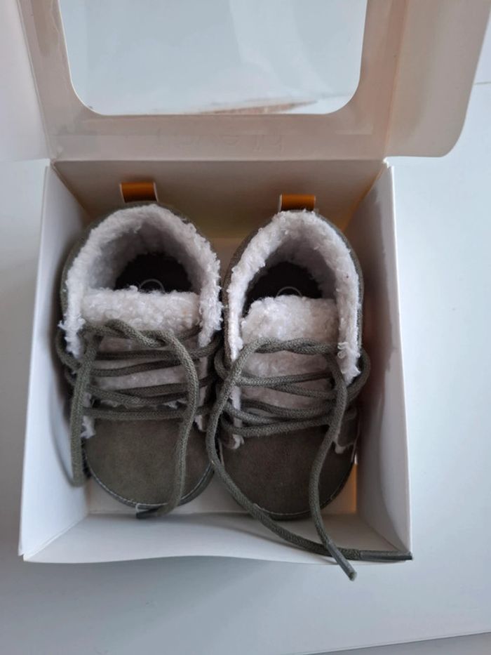 Chaussons chauds 6/12 mois Obaibi