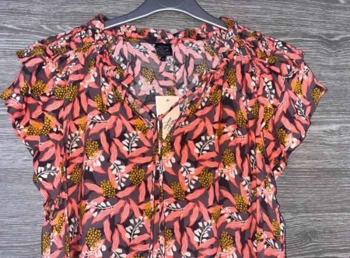Robe imprimée à volants  XS  neuf étiquette  little miss Captain Tortue - photo numéro 2