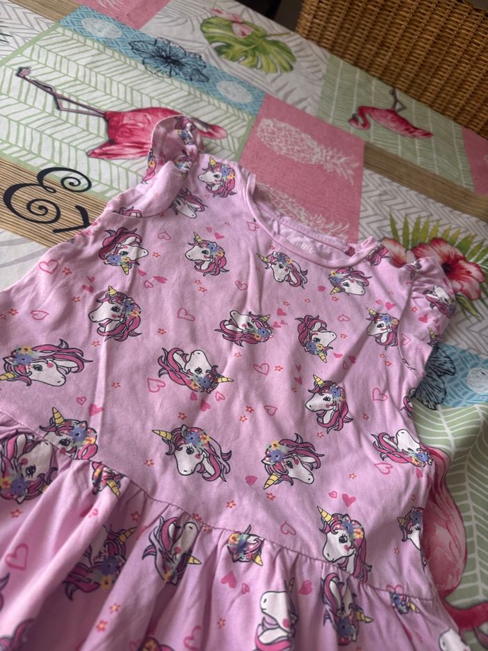 Robe licorne - photo numéro 1
