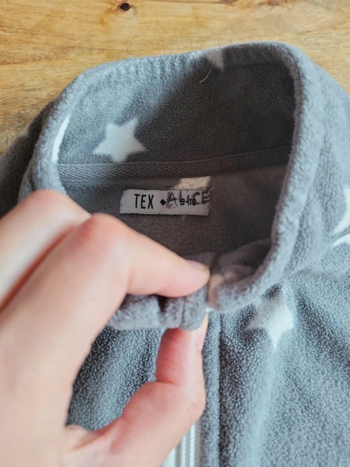 Polaire enfant taille 9 10 ans étoile - photo numéro 4