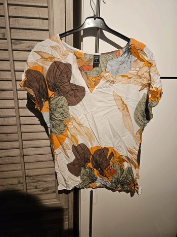 Tee-shirt manche courte blanc automnale Emery Rose taille S col en V
