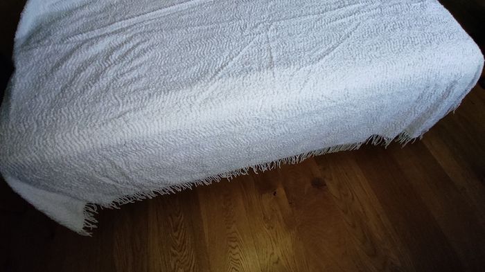 Lot de deux dessus de lit 180*240 - photo numéro 2