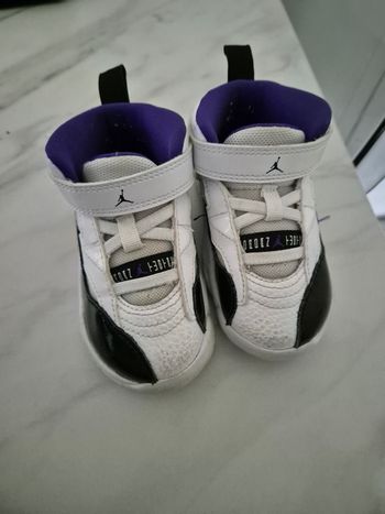 Baskets jordan