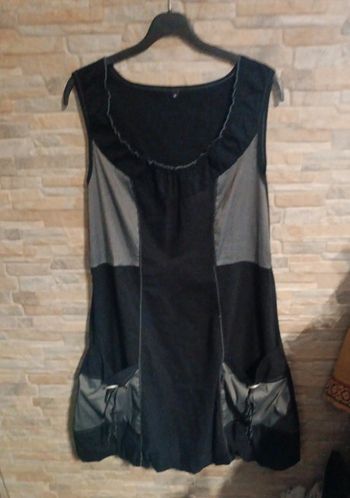 Robe noire T 46