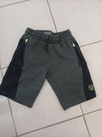 Short garçon 9-10 ans