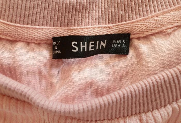 Sweat-shirt Shein velours - photo numéro 2
