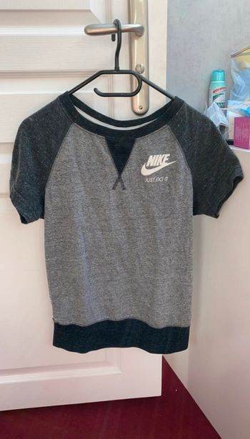 Teeshirt Nike taille XS