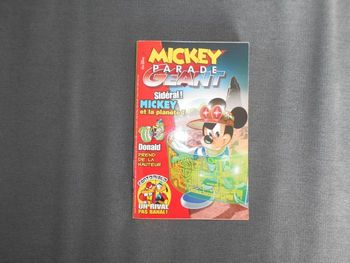 Livre: Mickey Parade Géant n°326
