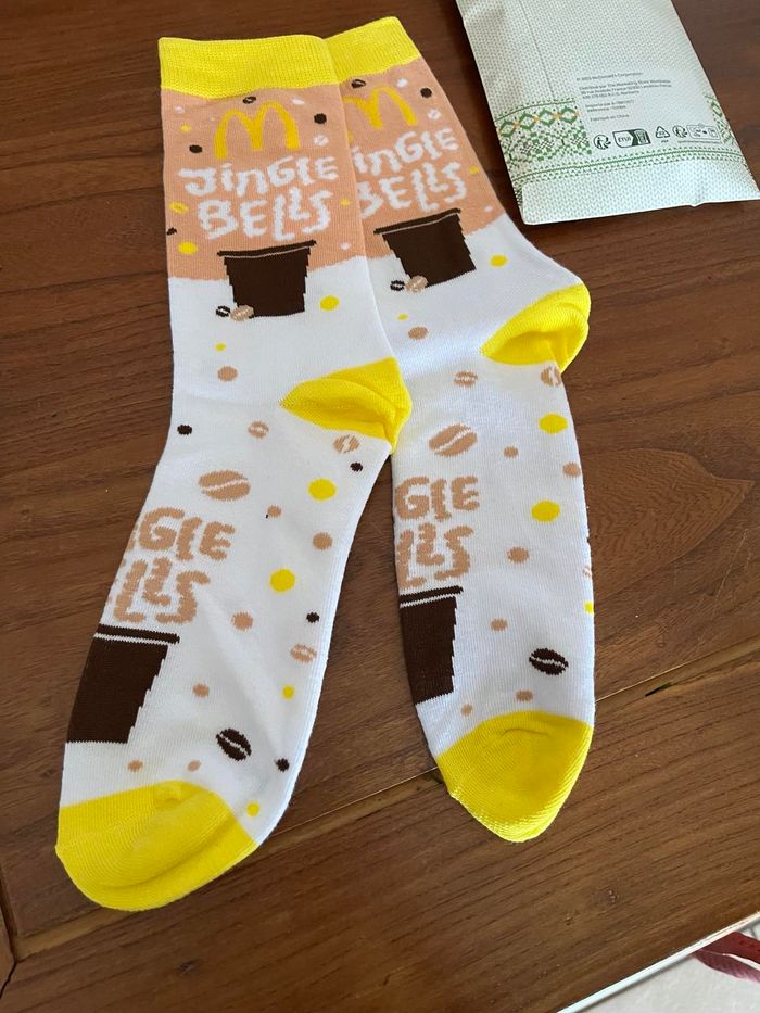 Chaussettes de Noël neuves TU - photo numéro 3