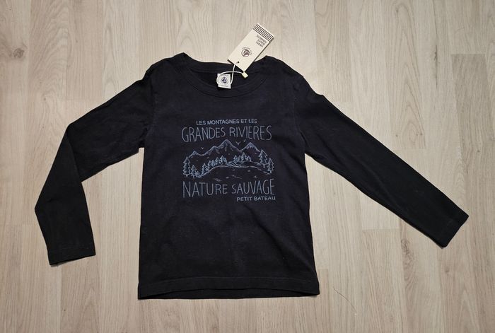 Tee shirt Petit Bateau 6ans garçon
