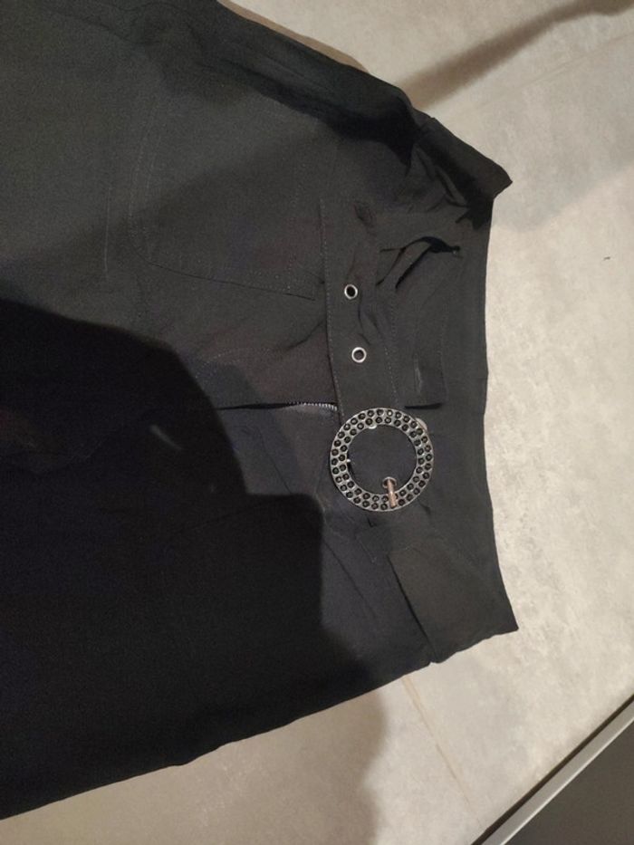 Pantalon 16 ans ou 38 162cm - photo numéro 2