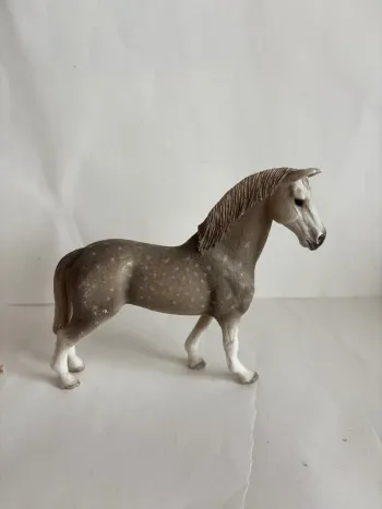 Hongre holsteiner Schleich