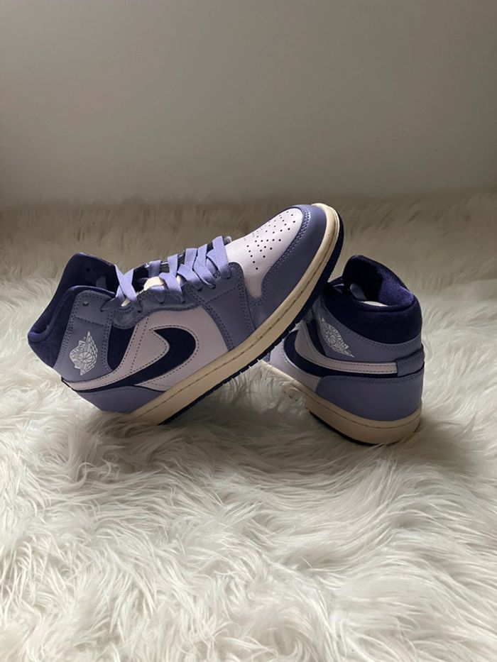Nike Air Jordan 1 Mid SE 100€ - photo numéro 2