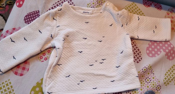 Salopette et t-shirt - photo numéro 3