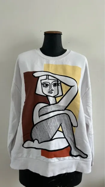 Haut blanc à manches longues