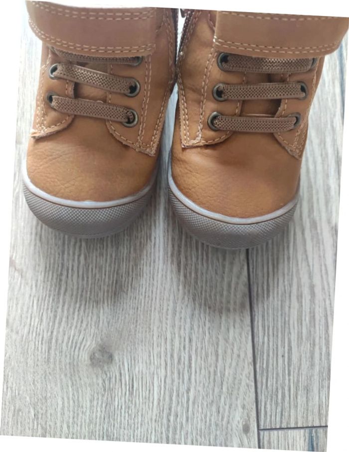 Chaussures Camel pointure 20 - photo numéro 4