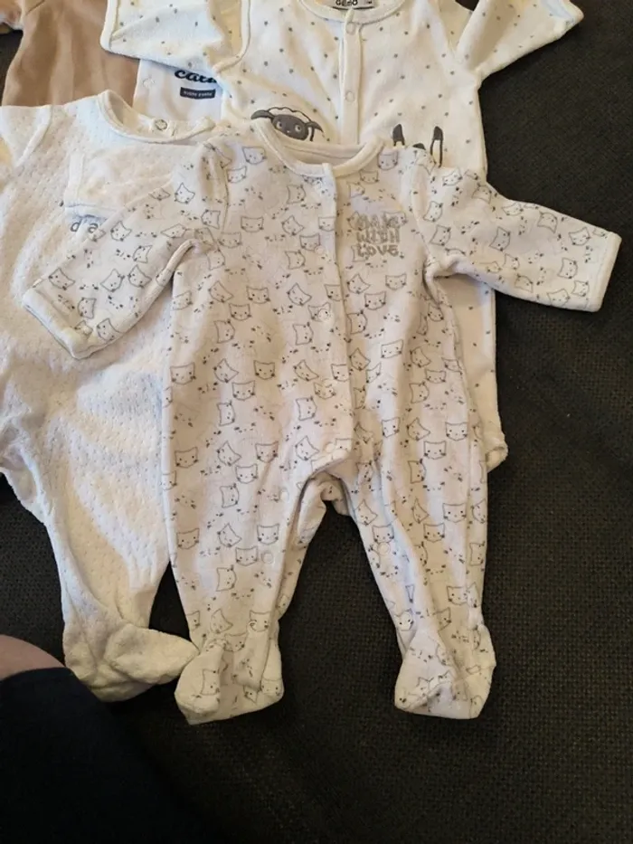 Lot 8 pyjamas - photo numéro 6