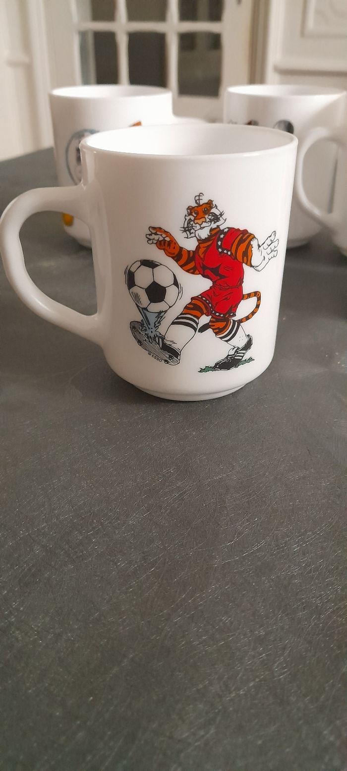 Lot de 6 mugs vintage - photo numéro 4