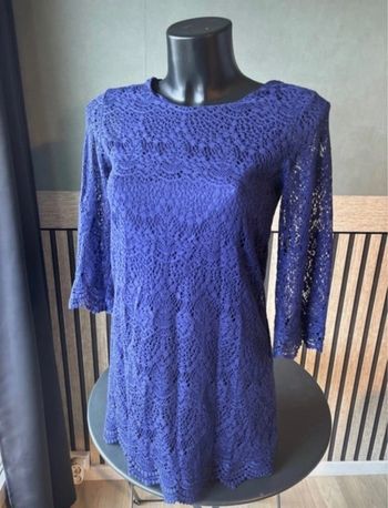 Robe élégante en dentelle