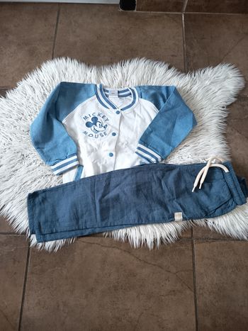 Ensemble Mickey veste et pantalon leger kiabi