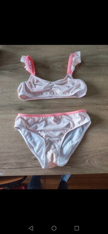 Maillot de bain 2 pièces 8 ans