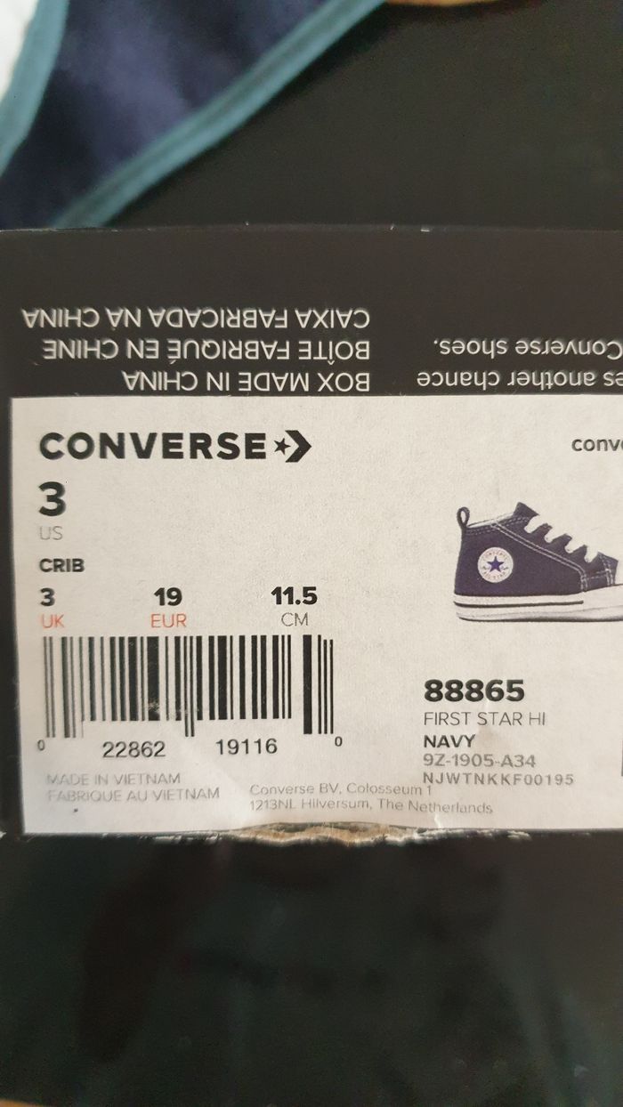 Converse bébé taille 19 - photo numéro 4