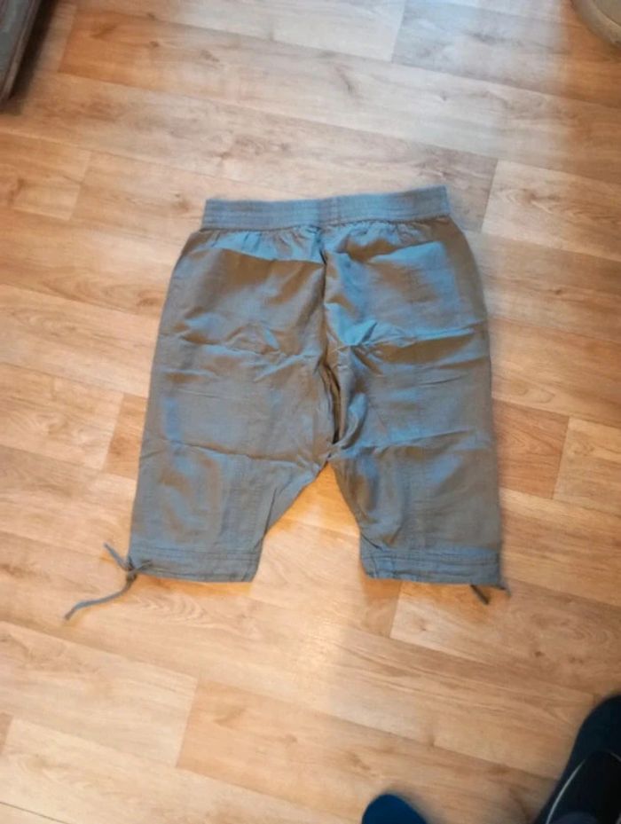 Bermudas sarouel 38/40 - photo numéro 2