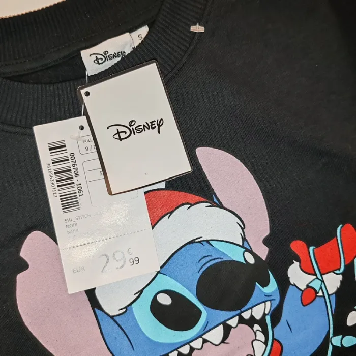 🧣Sweat pull Stitch Disney taille S noir Hiver Noël 🧣 - photo numéro 2