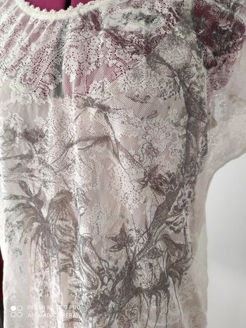 Superbe t shirt cop copine t3 neuf