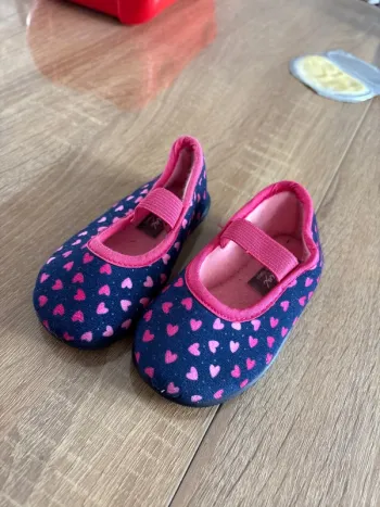 Chausson fille cœur