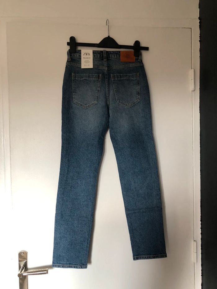 Superbe beau jean relaxed fit Zara neuf avec étiquette taille 32 - photo numéro 7