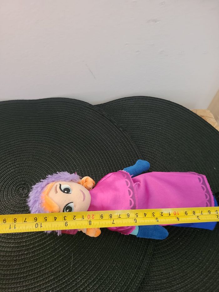 Poupée en tissu Reine des Neiges Anna - photo numéro 3