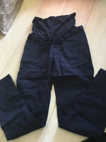 Jean de grossesse bleu T.40 envie de fraise