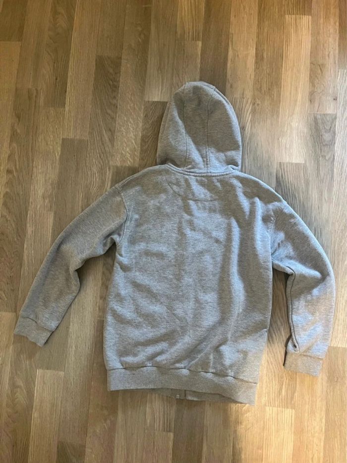 Gilet à capuche gris taille 9 / 10 ans - photo numéro 2
