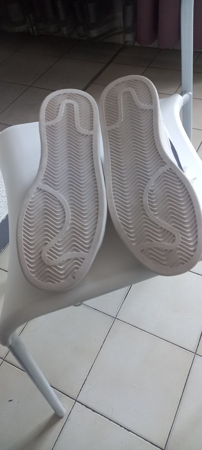 Basket blanche neuve - photo numéro 2