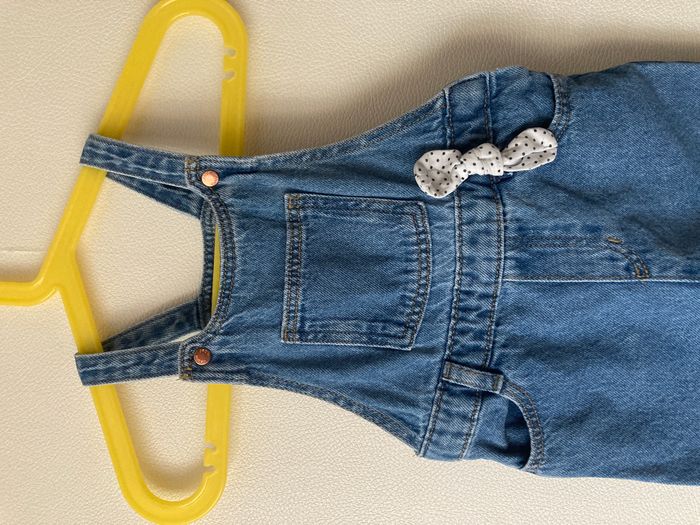 salopette en jean bleu bébé fille 2 ans - photo numéro 2